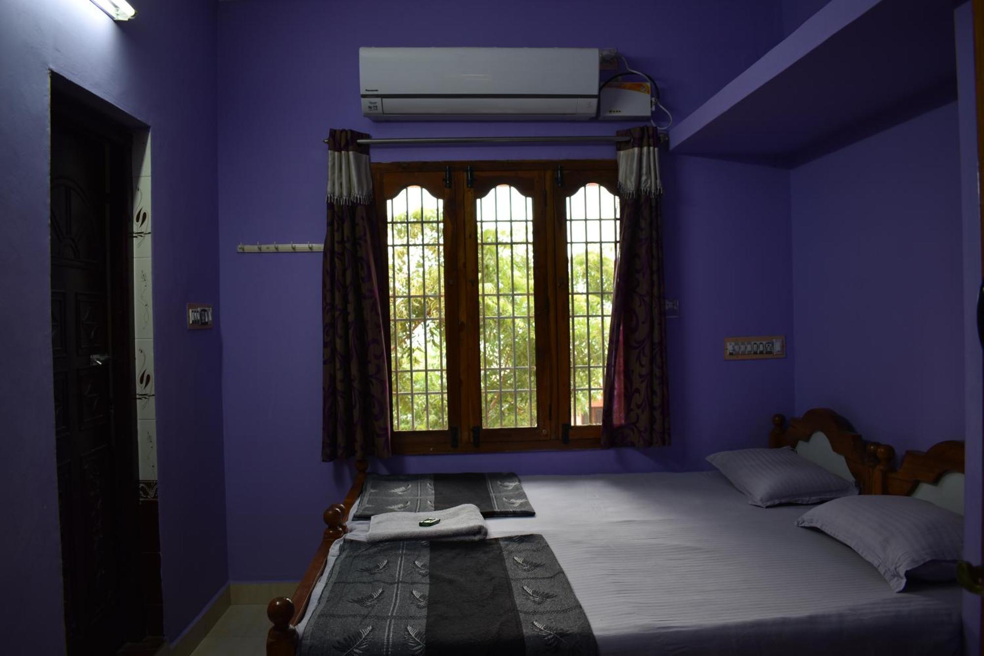 Rainbow Guest House Tiruvannamalai Bagian luar foto