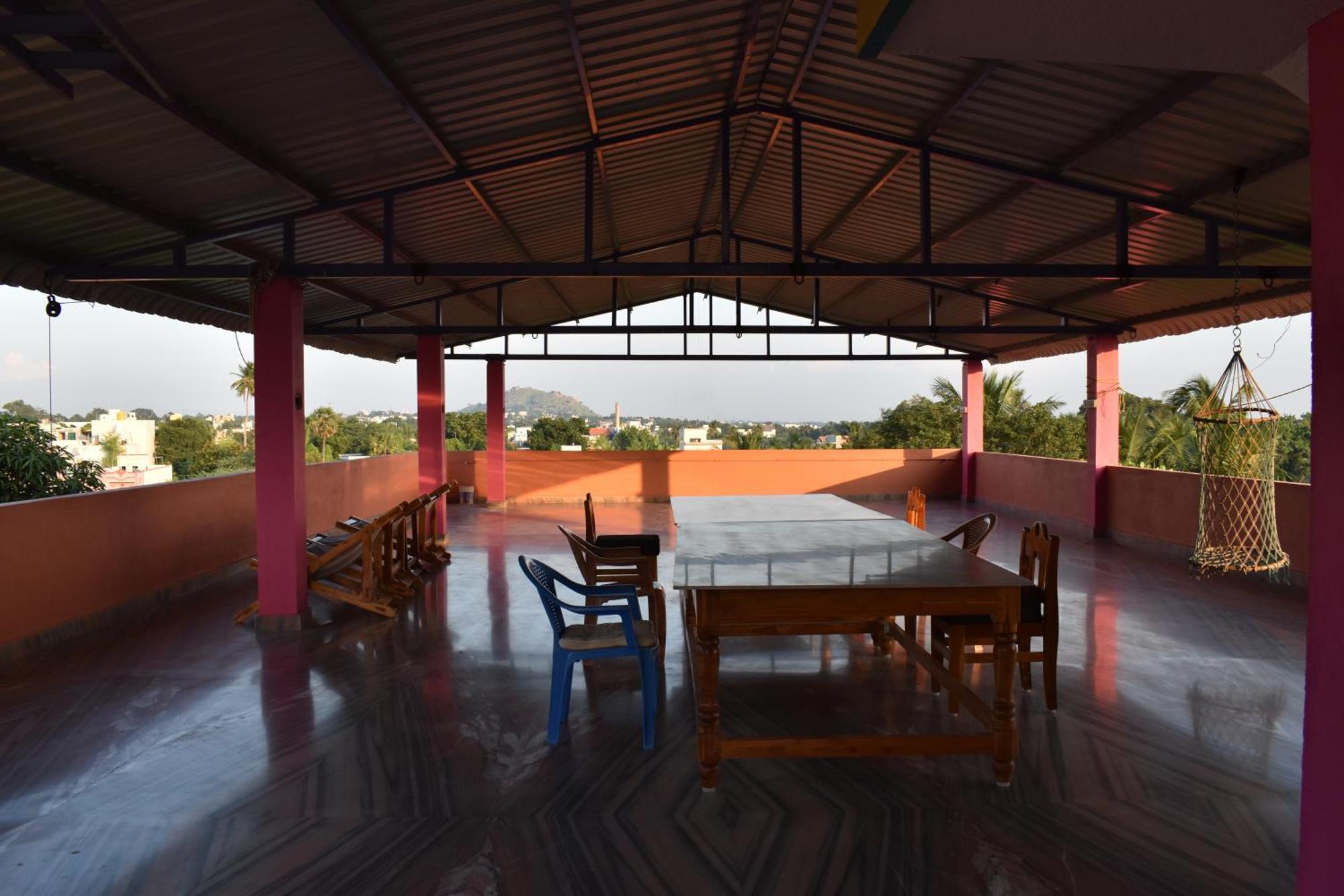 Rainbow Guest House Tiruvannamalai Bagian luar foto