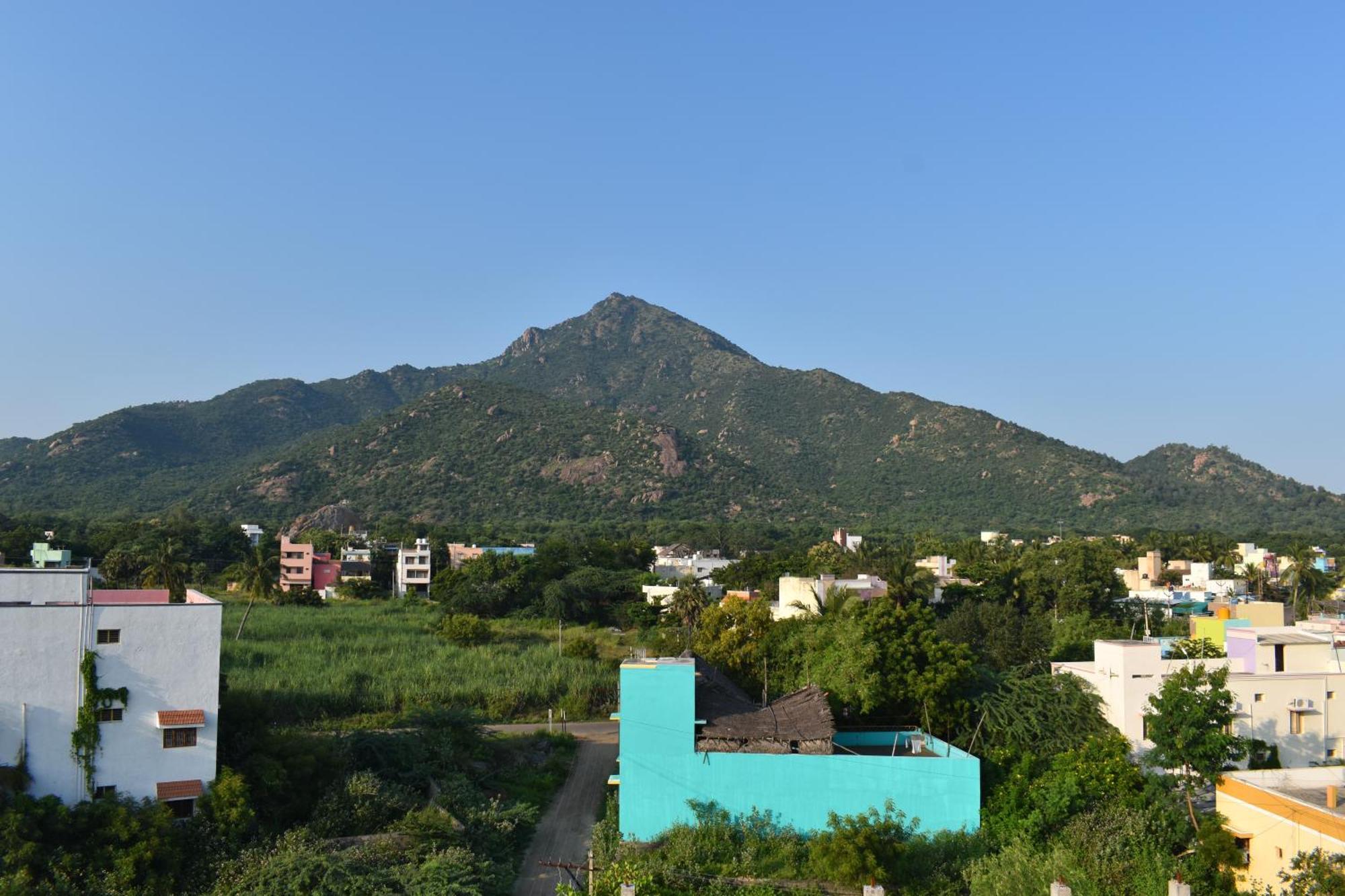 Rainbow Guest House Tiruvannamalai Bagian luar foto
